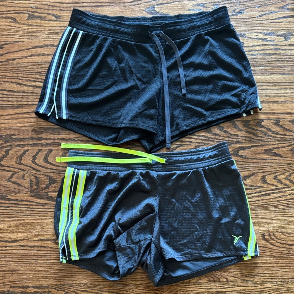 BUNDLE Old Navy Active Women’s Mesh Striped Athletic Shorts, Size Medium